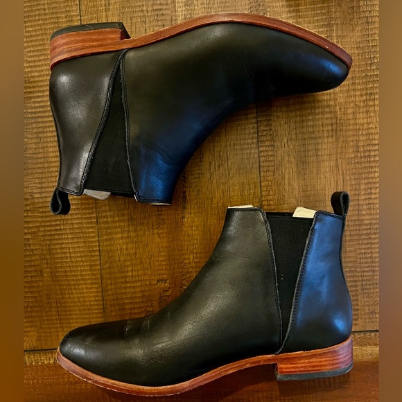 Nisolo Shoes - Black ankle boots from Nisolo, size 8.5
